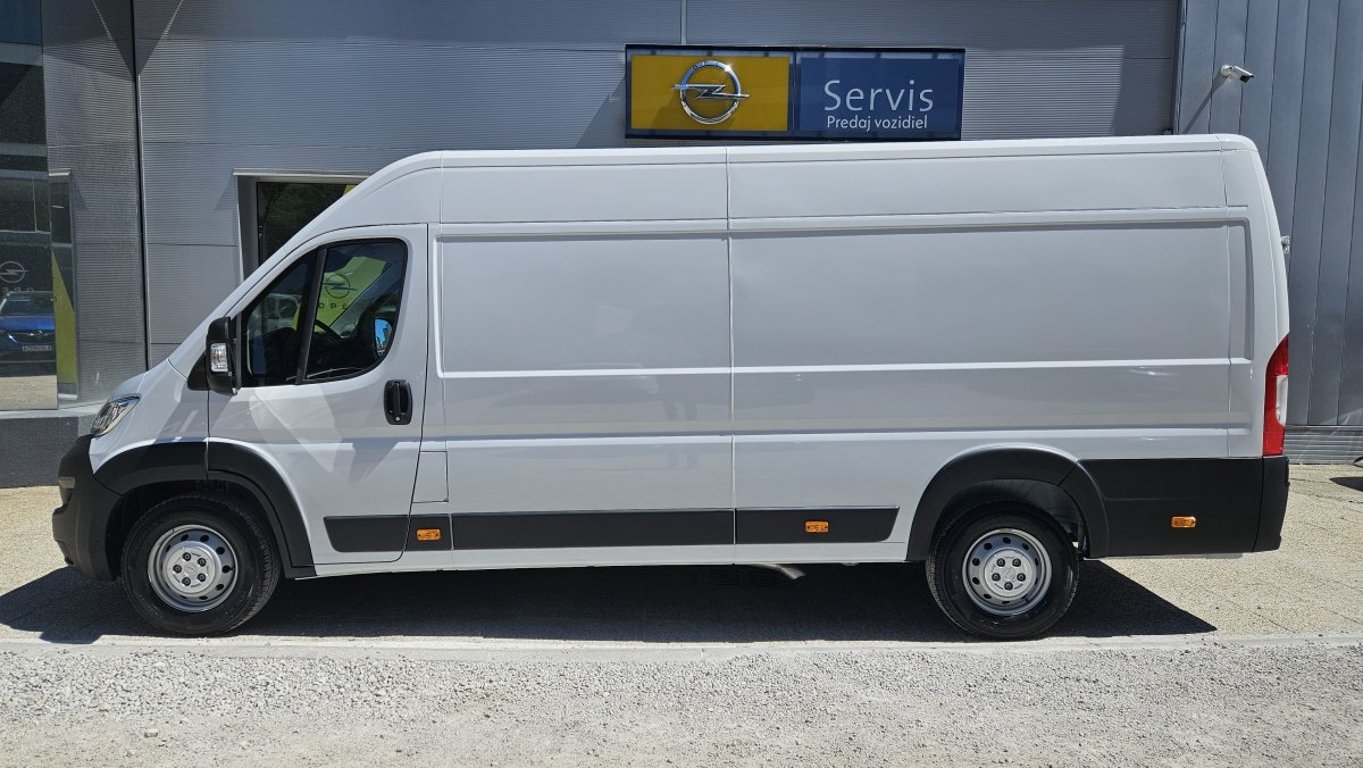 Opel Movano