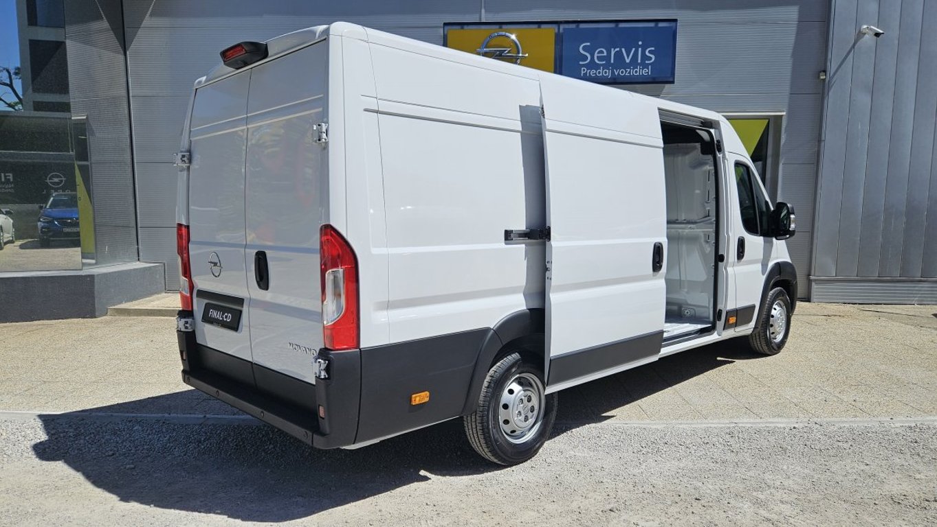 Opel Movano