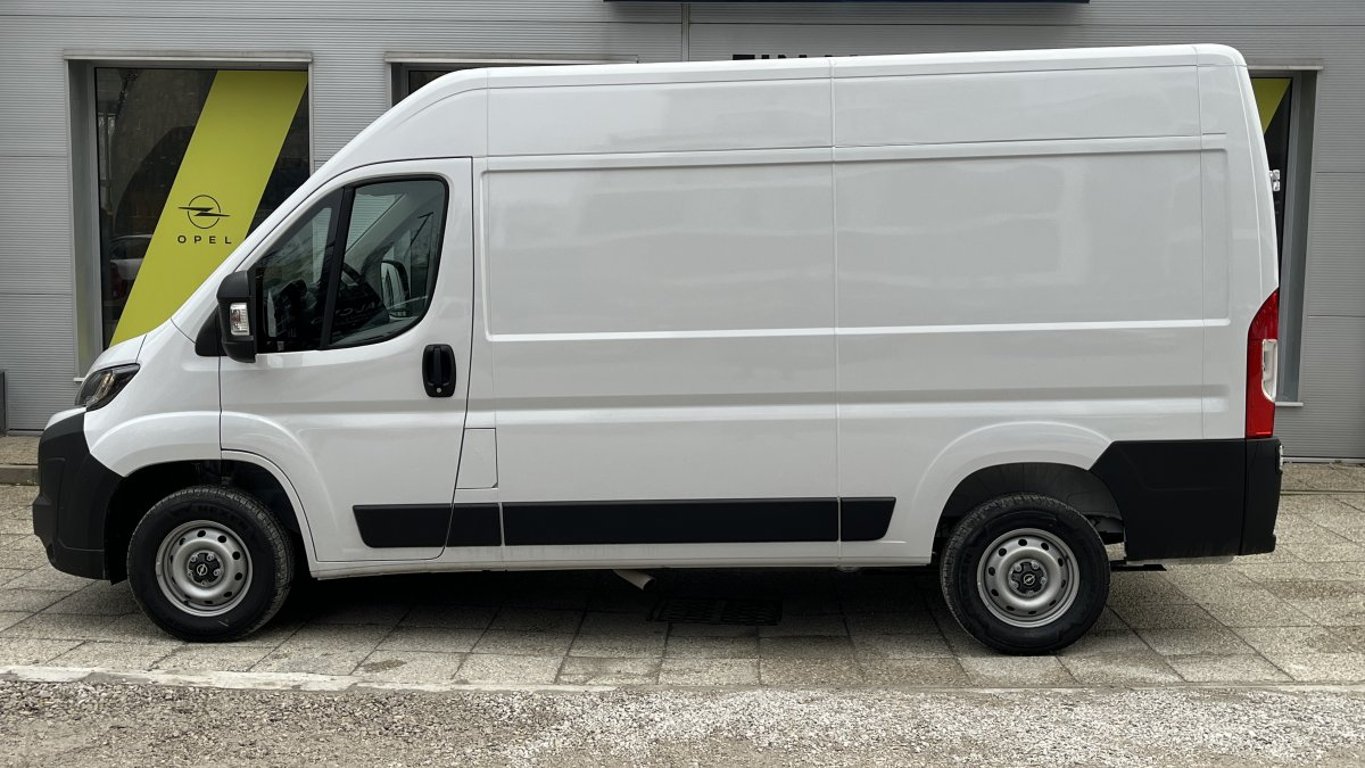 Opel Movano