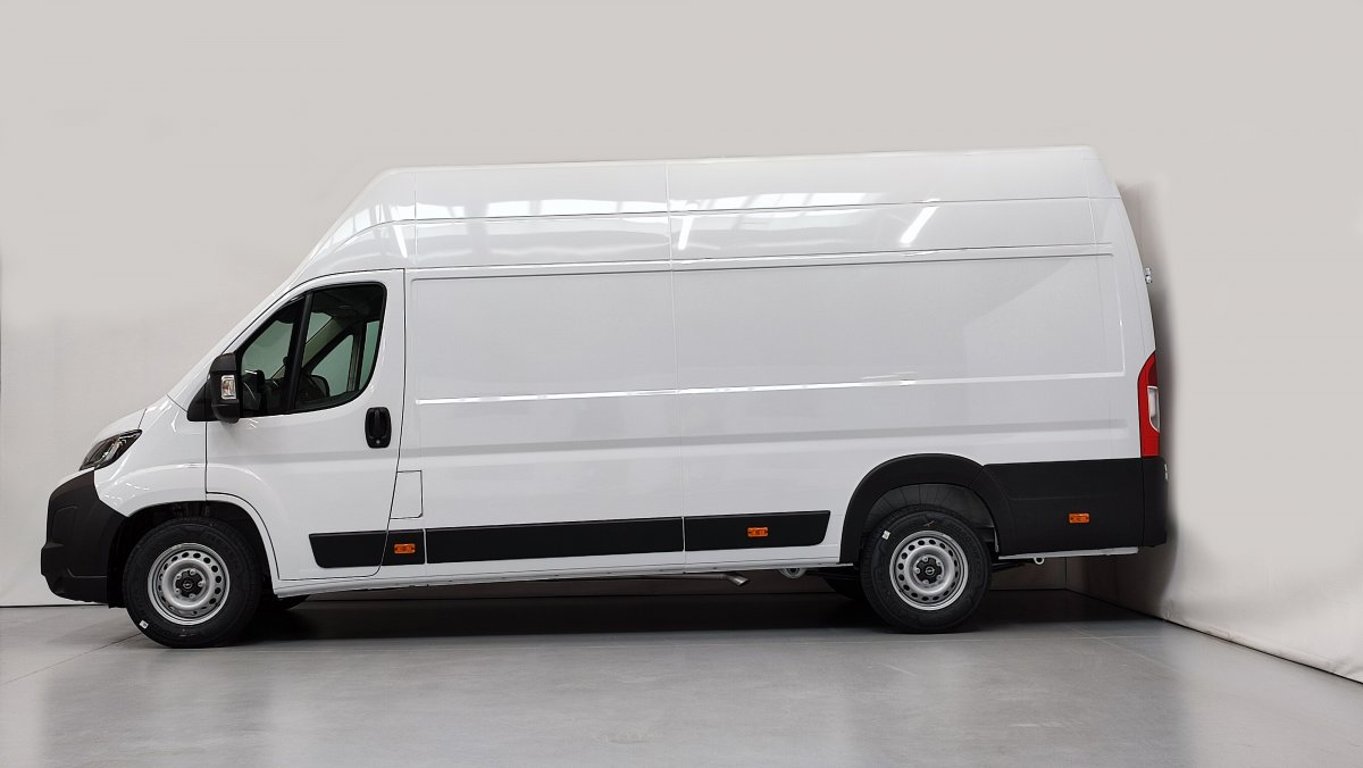 Opel Movano
