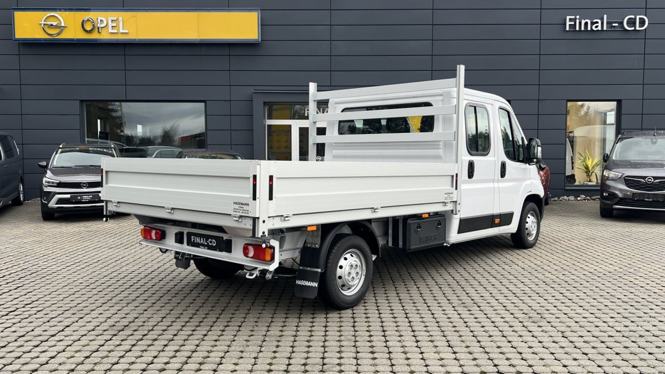 Opel Movano