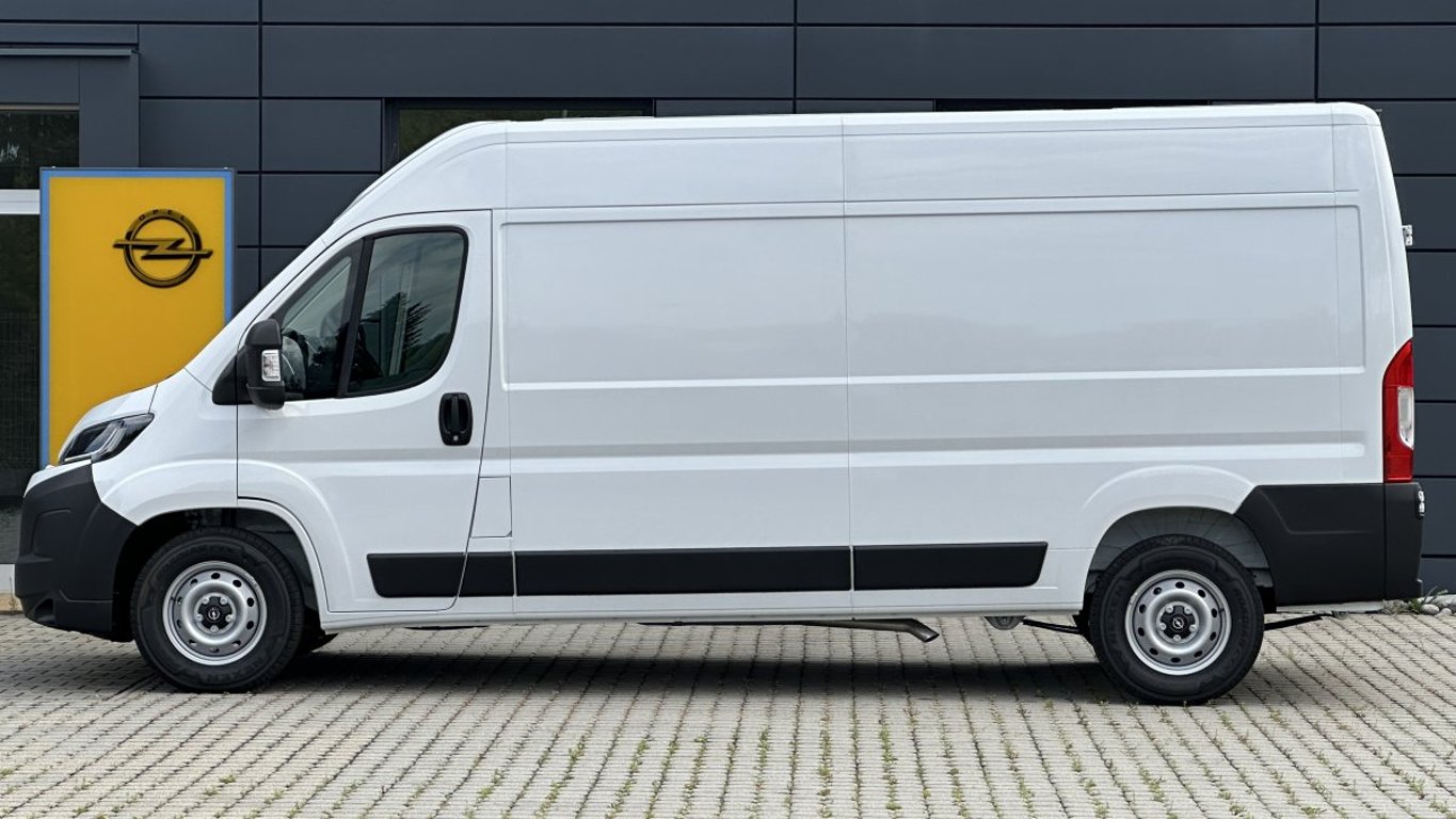 Opel Movano