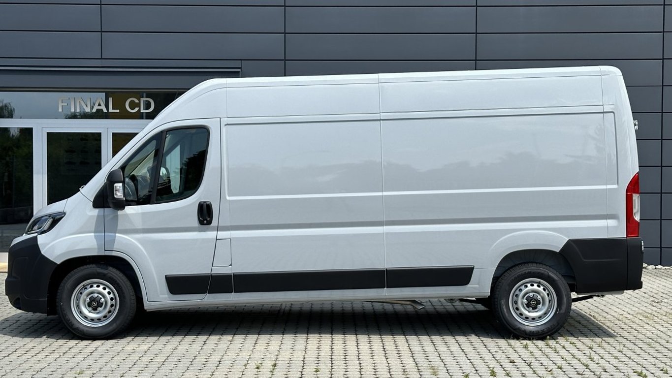 Opel Movano