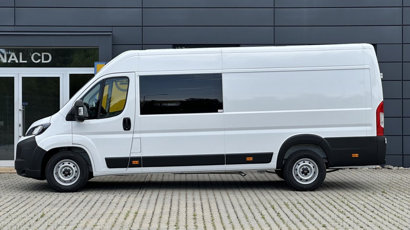 Opel Movano