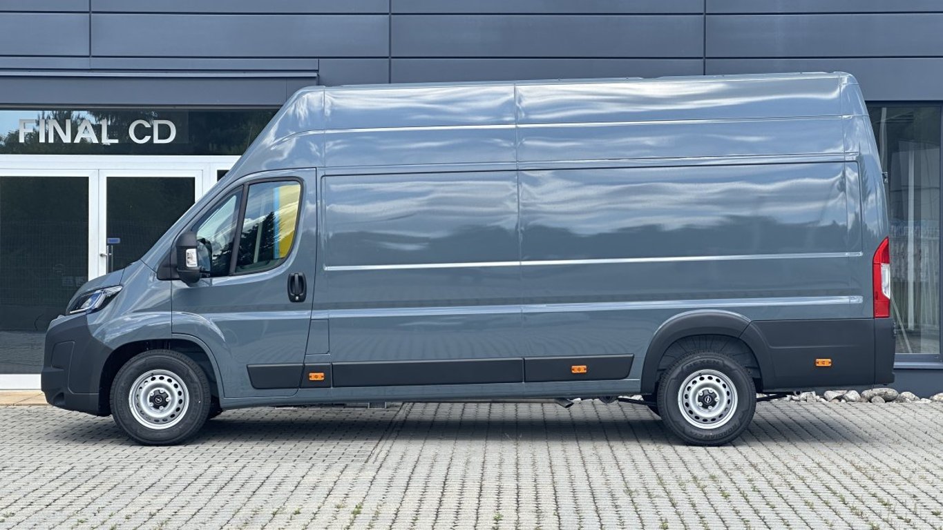 Opel Movano