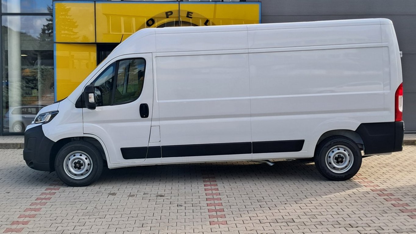Opel Movano